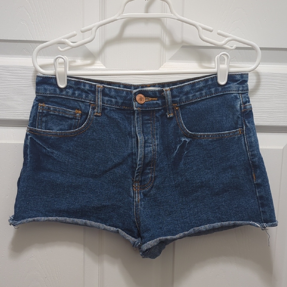 Forever 21 Cutoff Denim Shorts Hidden Button Fly 29
